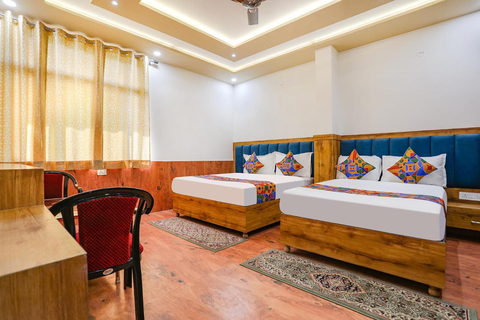 Fabhotel Aaradhya Residency Агра Екстериор снимка